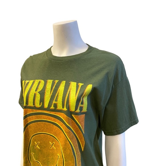 NWOT NIRVANA Smiley Face Logo Tshirt in Army Green, size Medium - Picture 4 of 8